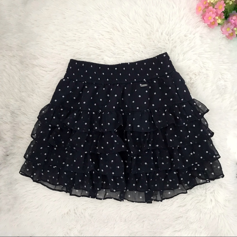 🌼 Hollister Ruffle Navy Blue Skirt 🌼